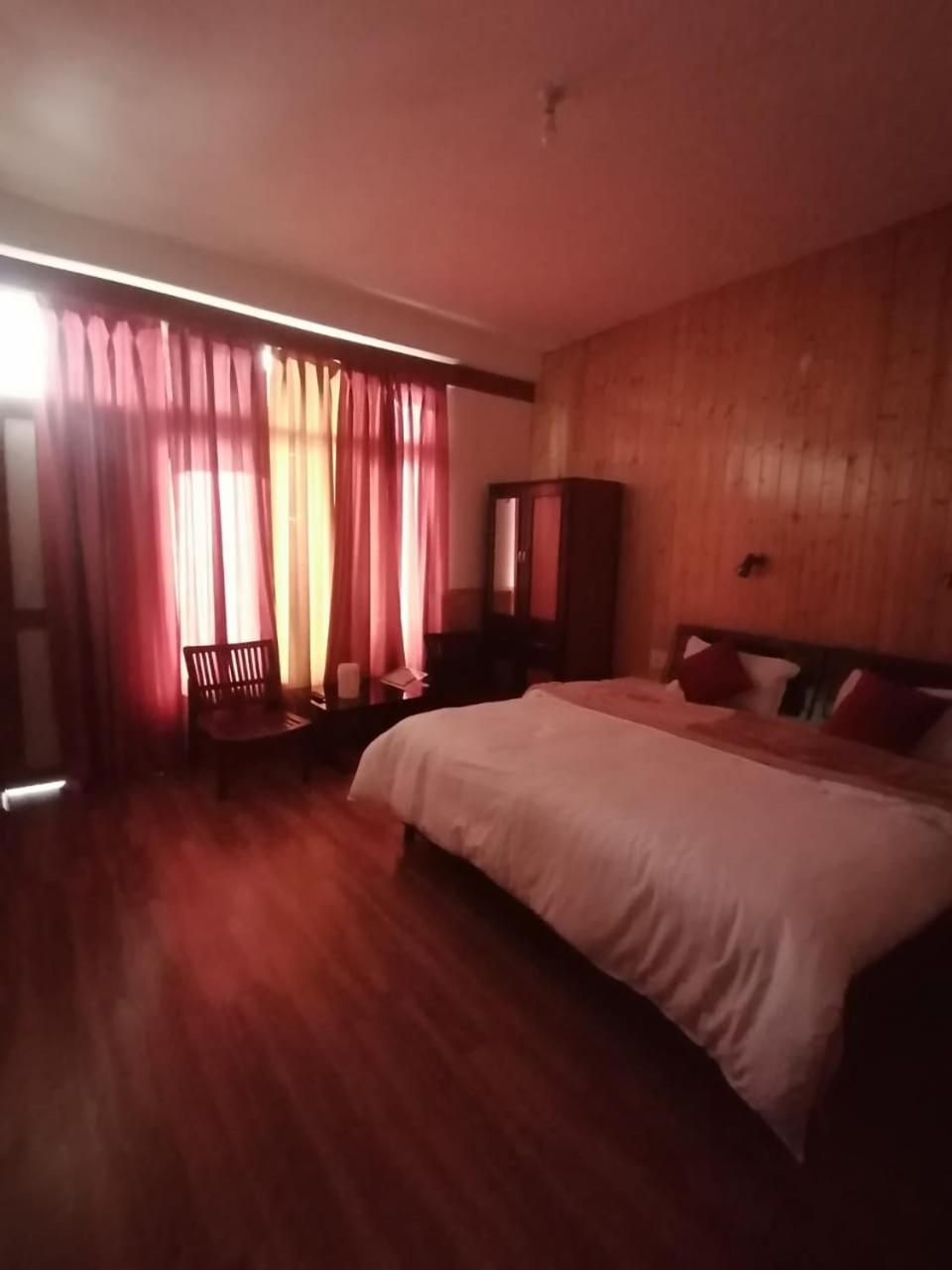 Hotel New Gyespa Kyelang Zewnętrze zdjęcie