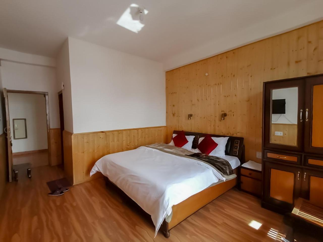 Hotel New Gyespa Kyelang Zewnętrze zdjęcie